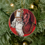 Santa und Krampus Keramik Ornament<br><div class="desc">Weihnachts- und Krampusschmuck der Keramik. Hochwertiges,  restauriertes Vintage-Image. Perfektes einzigartiges Geschenk.</div>