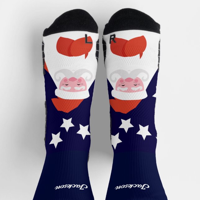 Santa und Sterne auf blauen Socken lächeln (Oben)