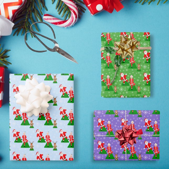 Santa versucht Yoga mit Frau Claus Pattern zu mach Geschenkpapier Set (Three colorful backgrounds on this Yoga Pattern Christmas design.)