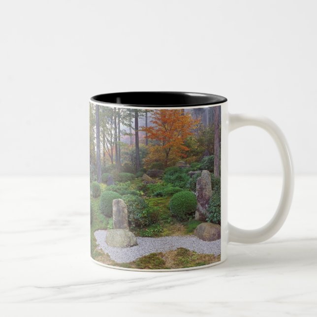 Sanzen-in-Tempel, Ohara, Kyoto, Japan 4 Zweifarbige Tasse (Rechts)