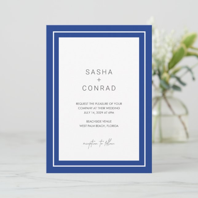 Sapphire Blue Bold Border Moderne Hochzeit Einladung (Stehend Vorderseite)