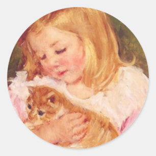 Sara, der ihr Kätzchen durch Marie Cassatt hält Runder Aufkleber