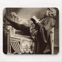 Sarah Bernhardt (1844-1923) als Hamlet 1899
