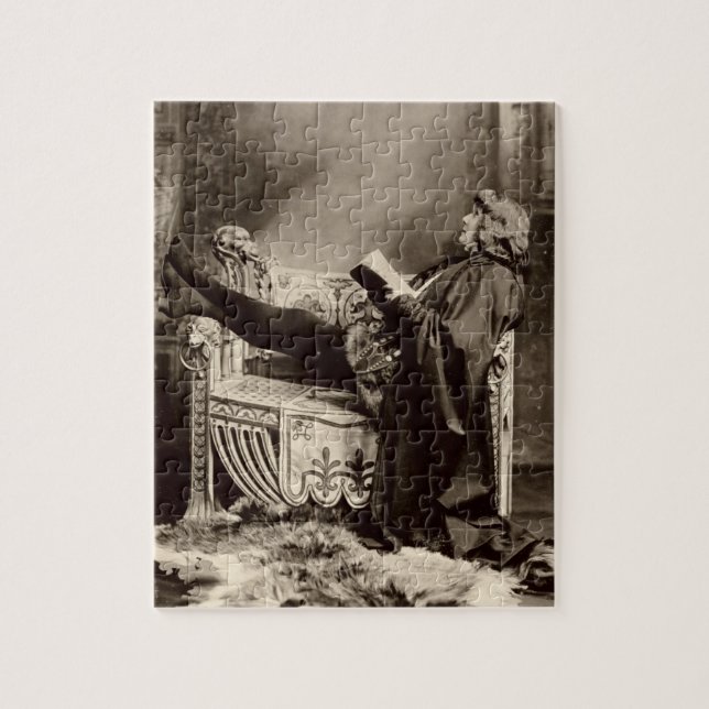Sarah Bernhardt (1844-1923) als Hamlet 1899 Puzzle (Vertikal)