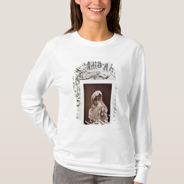 Sarah Bernhardt in der Rolle von Marion Delorme T-Shirt (Vorderseite)