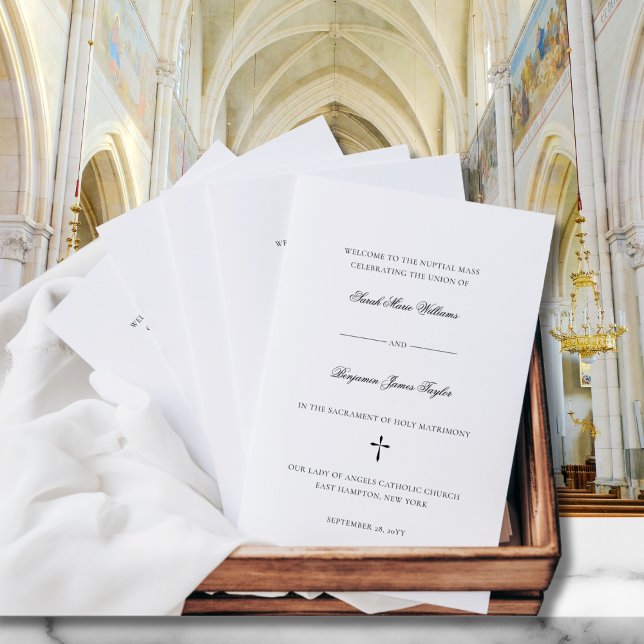 Sarah Katholic Wedding Mass Zeremony Program (This elegant Catholic wedding program has been designed specifically for a Nuptial mass.)