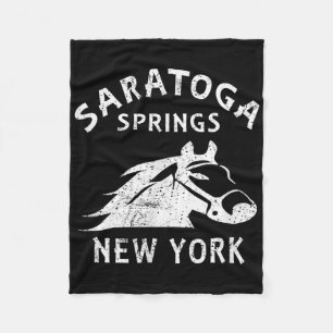 Saratoga Springs Ny Pferd Vintage Grafik Rennen S Fleecedecke