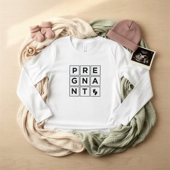 Sarcastic "Ask Me About My Due Date" Funny Tri-Blend Shirt (Von Creator hochgeladen)