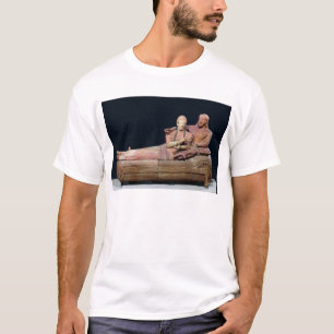 Sarkophag eines verheirateten Paares, 525-500 BC T-Shirt