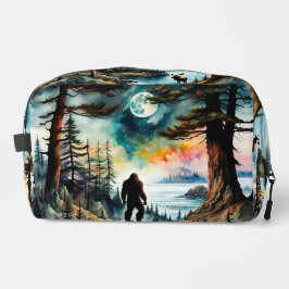 Sasquatch auf einem Waldgraben über dem Ozean Waschbeutel