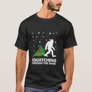 Sasquatch Bigfoo quattet durch den Schnee Chris T-Shirt
