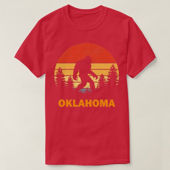 Sasquatch Bigfoot Oklahoma T-Shirt (Design vorne)