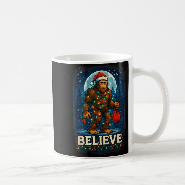 Sasquatch Christmas Lights Holiday Believe  Kaffeetasse (Rechts)