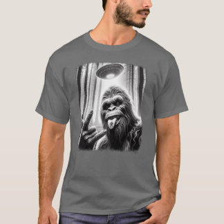 Sasquatch Sie Big Foot Rock On UFO Alien Spaß Freu T-Shirt