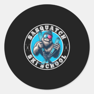 Sasquatch-Skischule Lustiger Bigfoot-Skiing Runder Aufkleber