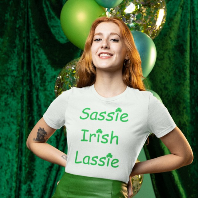 Sassie Irish Lassie T-Shirt (Von Creator hochgeladen)
