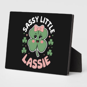 Sassy Little Lassie Funny St Patrick's Day Fotoplatte