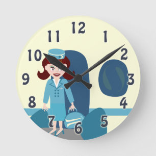 Sassy Retro Stewardess Runde Wanduhr