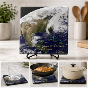 Satellitenansicht des Hurrikans Sandy Fliese