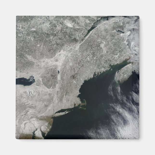 Satellitenansicht des Schnees Magnet (Vorne)