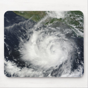 Satellitenansicht des tropischen Sturms Darby Mousepad