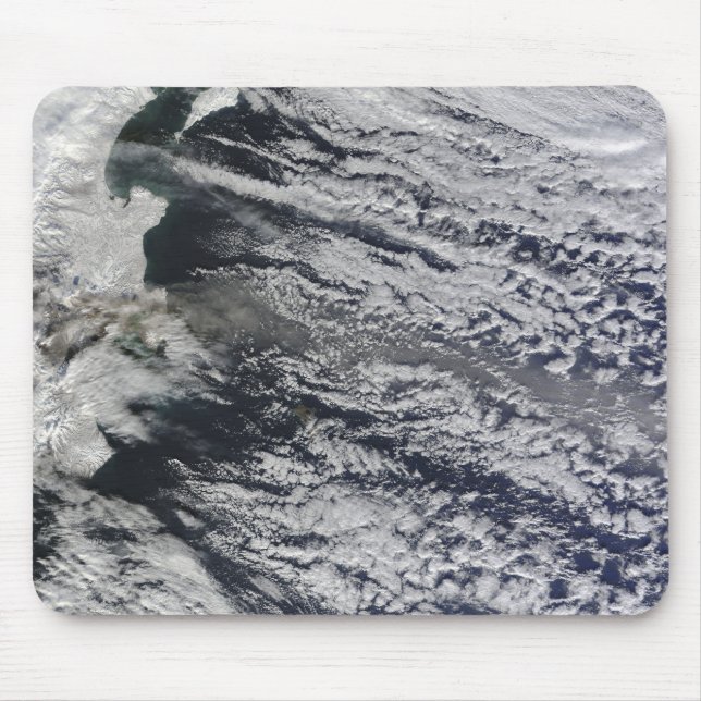 Satellitenansicht einer Aschenwolke 3 Mousepad (Vorne)