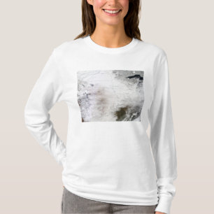 Satellitenansicht eines massiven Wintersturms über T-Shirt