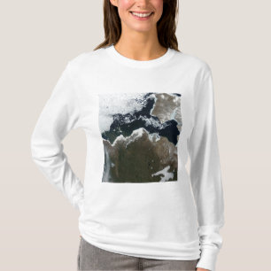 Satellitenansicht von Nordwestkanada T-Shirt