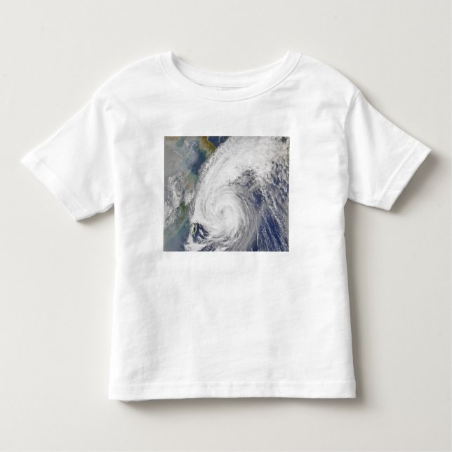 Satellitenbild eines Taifuns Kleinkind T-shirt (Vorderseite)