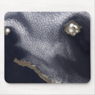 Satellitenbild von Semisopochnoi Insel Mousepad