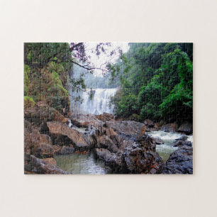 Sathodi-Wasserfall Kali-Fluss Indien. Puzzle