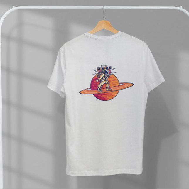 Saturn Astronaut T-Shirt (Von Creator hochgeladen)