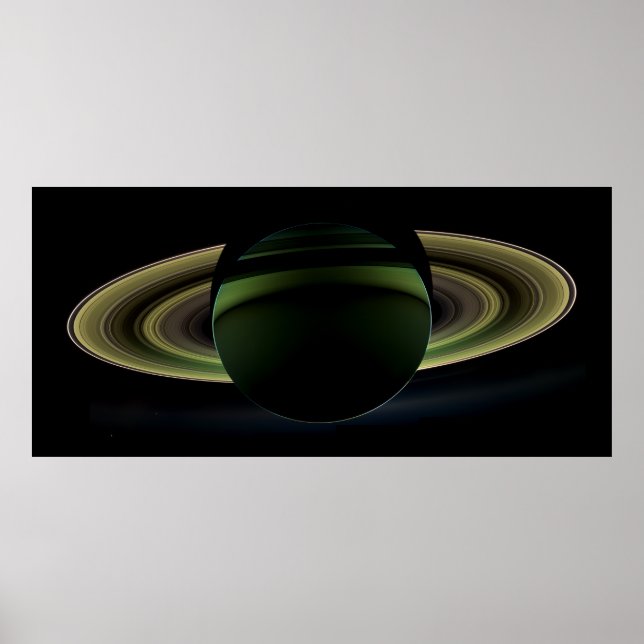 Saturn - Ein Splendor, der selten gesehen wird Poster (Vorne)