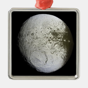 Saturn-Mond-Iapetus 2 Ornament Aus Metall