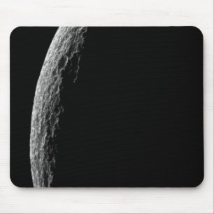 Saturns Mond Tethys Mousepad