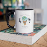 Saubere Ozeane | Watercolor Orca Whale Monogram Tasse<br><div class="desc">Das personalisierte Design. Diese Tasse machen das perfekte Geschenk. Fügen Sie diesem Design Ihre benutzerdefinierte Formulierung hinzu, indem Sie die "Diese Vorlage bearbeiten"-Felder auf der rechten Seite des Elements verwenden, oder klicken Sie auf die blaue Schaltfläche "Anpassen", um den Text anzuordnen, die Schriftart und Farben zu ändern und um diesem...</div>