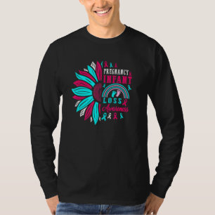Säugling während der Schwangerschaft T-Shirt