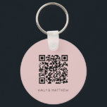 Save the Date blush QR Code Wedding Schlüsselanhän Schlüsselanhänger<br><div class="desc">Ihre Freunde werden dies als Hochzeitsankündigung Save the Date Liebe. Fügen Sie den QR-Code Ihrer Hochzeitswebsite hinzu. Nutzen Sie das als Save the Date, Hochzeitseinladung und uAwg. Dieser Schlüsselanhänger kann eine einzige Hochzeitseinladung sein! Behalt die Hochzeitswebsite zu aktualisieren, um Ihre Gäste über den Fortschritt bei den Vorbereitungen zu informieren. Sie...</div>