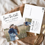 Save the Date Boho Minimalistisch Foto Modern Postkarte<br><div class="desc">Mit unserer Save the Date Boho Minimalistisch Foto Modern Postcard erfassen Sie die Essenz Ihrer Liebe. Diese Postkarte ist eine Mischung aus zeitgenössischem Minimalismus und böhmischem Charme und ist somit die perfekte Wahl für Ihre kommende Hochzeit. Diese Postkarte mit Ihrem hochgeschätzten Foto in der Verlobung wird zu einer greifbaren Erinnerung,...</div>