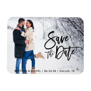 Save the Date Couple Foto Modern Brush Script Magnet