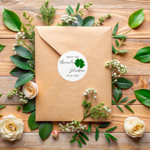 Save the Date Name Vierblättrige Kleeblatte Weiß Runder Aufkleber
