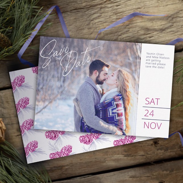 Save the date photo blue purple pine cone art (Von Creator hochgeladen)