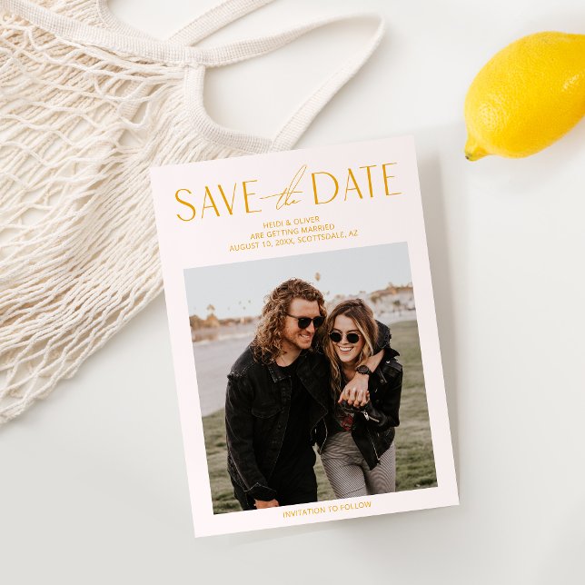 Save the Date rote, rosa und gelbes Foto (Von Creator hochgeladen)