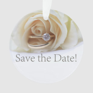 Save the Date Verlobung Ring und Rose Ornament