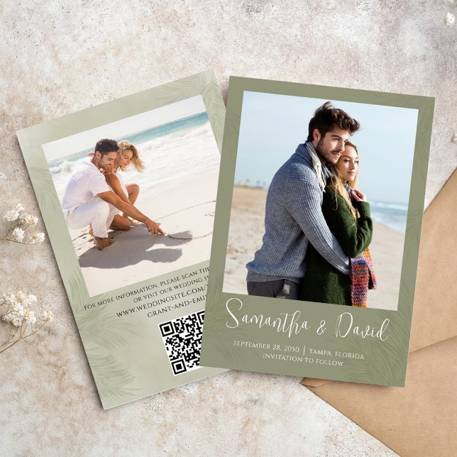 Save the Date Zielort Foto Elegant Palm Verlass (Elegant green palm leaves photo save the date card. With a scannable QR Code. )