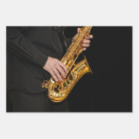 Saxophone Player gibt sächsischen Jazzspieler aus