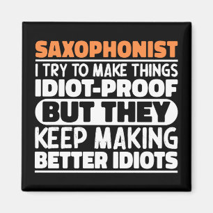 Saxophonist versuche, Dinge Holzblasinstrument zu  Magnet