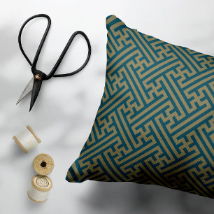 Sayagata Muster, Japanisch, Gold und Navy Blue Dekokissen