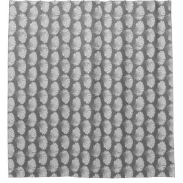 Scallop Muschel Block Print, grau / grau und weiß Duschvorhang