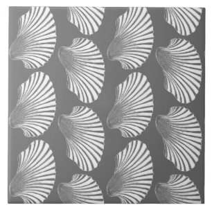 Scallop Muschel Print, grau/grau/weiß Fliese